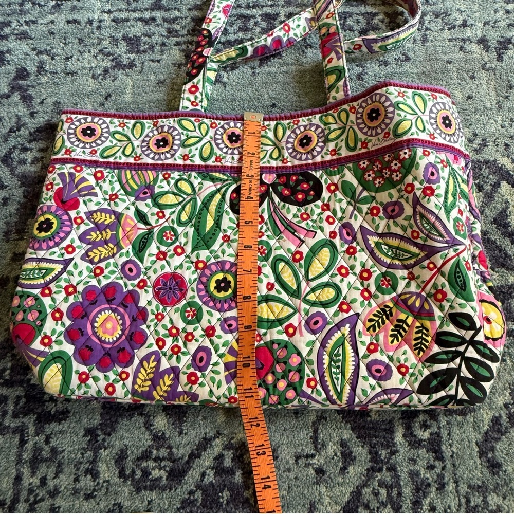 Vera Bradley Vibrat Floral Viva La Vera Hipster Boho Medium Tote Bag 11.5” x 17” - Picture 6 of 7
